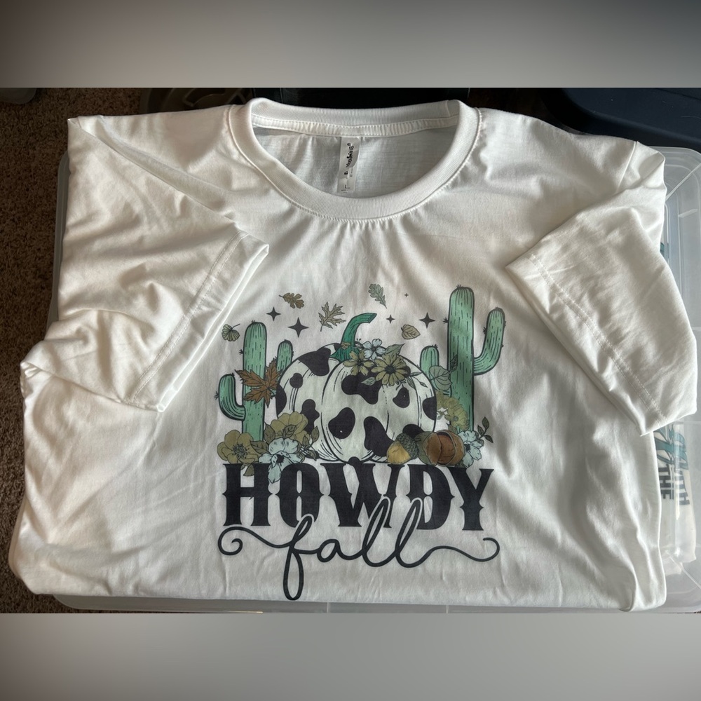 New custom made white Howdy Fall short sleeve shirts